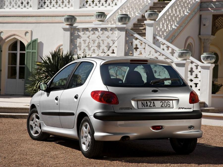  Naza 206 Bestari 2006 года  (фото 14 из 16)